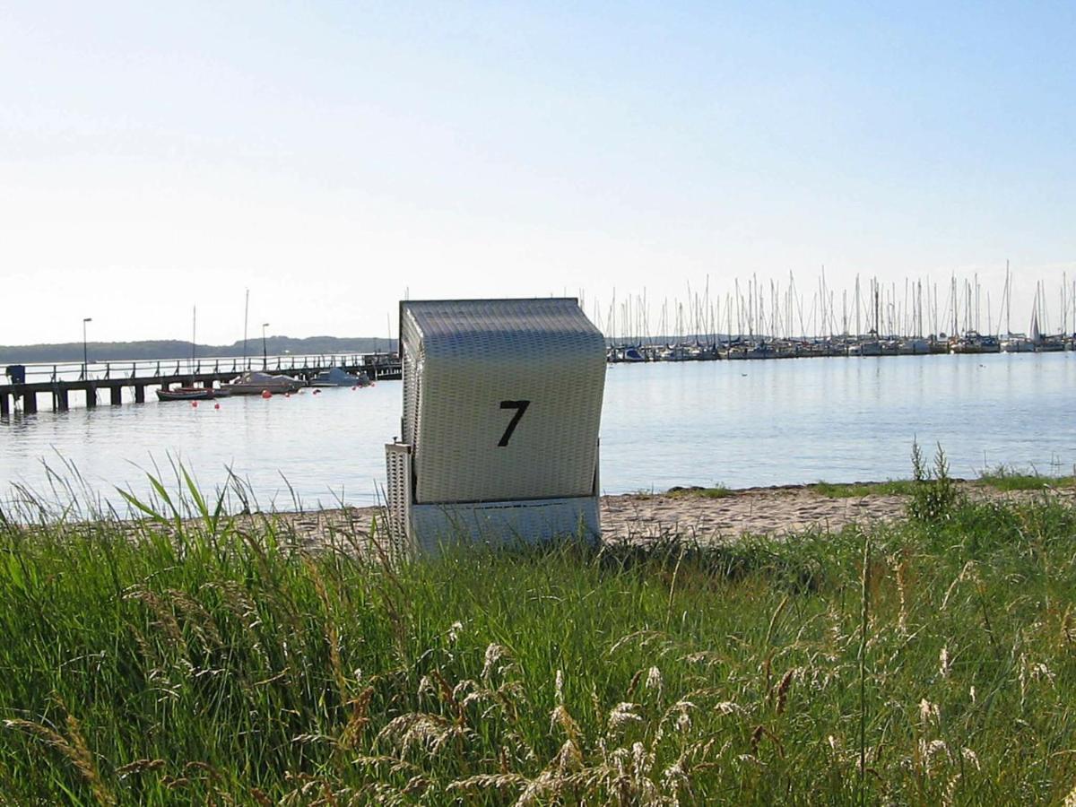 6 Person Holiday Home In Gelting Quarto foto